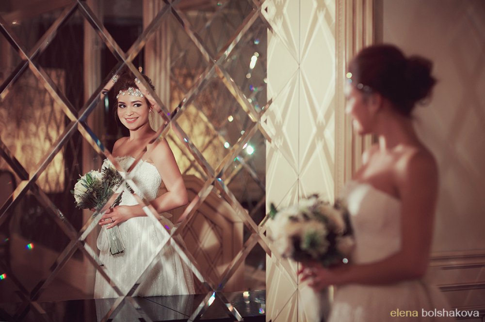 отражение невесты